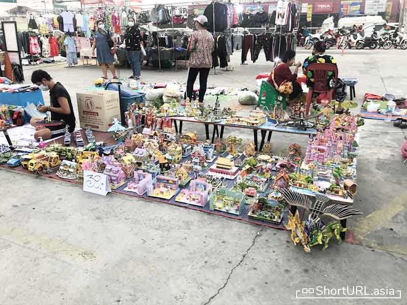 ตลาดบัวทอง บางบัวทอง